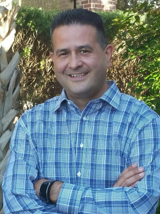 Agent Photo