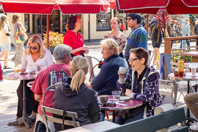 Patio cafes are popular with North Laguna residents and visitors.