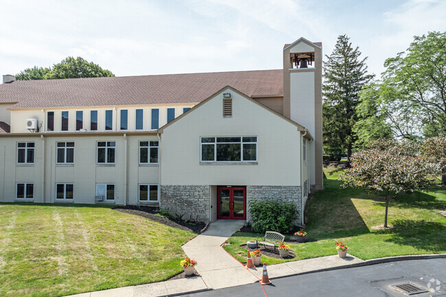 Carousel House School has approximately 20 students.