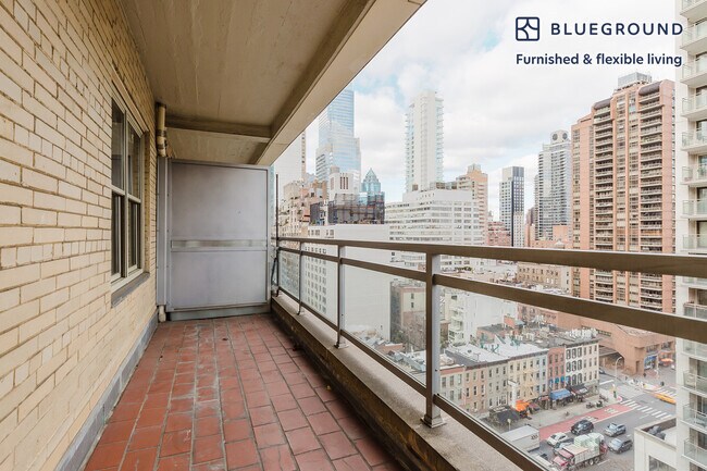 300 E 57th St unit FL15-ID1714, New York, NY 10022 - photo 5