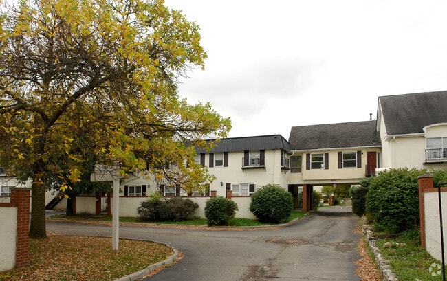 The Villas, Columbus, OH 43229 - photo 3