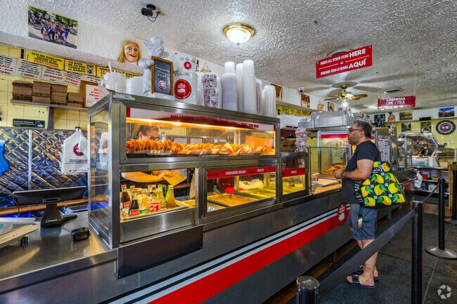 Heart of Chicago residents love to get carnitas at Carnitas Uruapan.