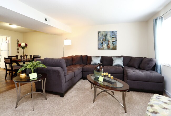 3BR, 2.5BA - 1500sf Cypress- Living Area