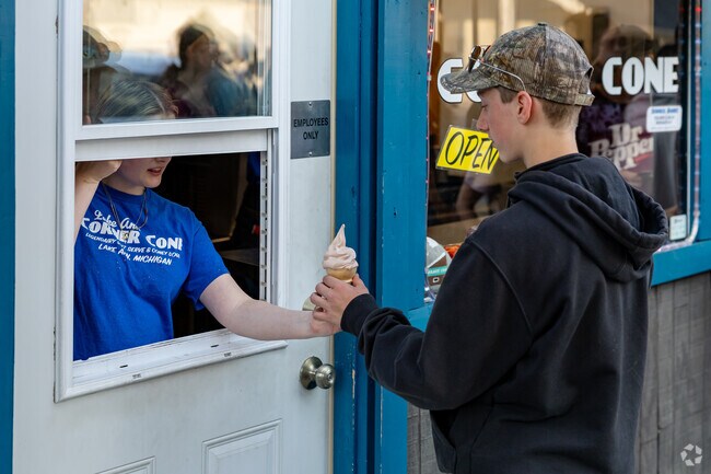 Corner Cone's tasty treats draw Hardwood Acres residents to downtown Lake Ann.