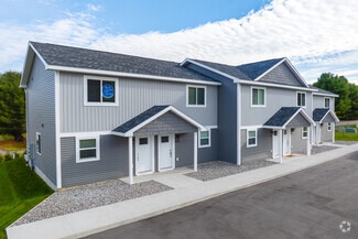 3788 Woodgate Dr Unit 37704275, Traverse City, MI 49686