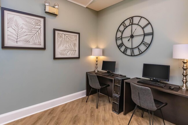 Falls at Spring Creek, Macon, GA 31210 - photo 4