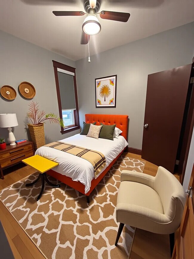 3530 N Elston Ave unit 1, Chicago, IL 60618 - photo 2