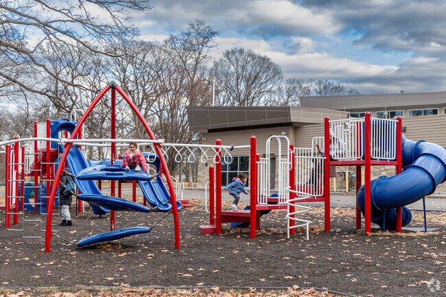 Warinanco Park in Elmora has vibrant playground equipment for kids to enjoy.