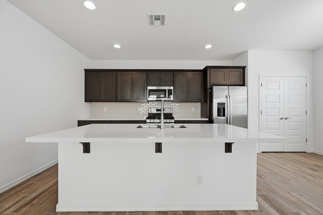 10002 W Piccadilly Rd, Avondale, AZ 85392 - photo 5