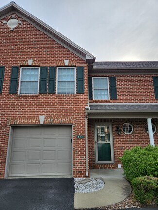 513 Northstar Dr, Harrisburg, PA 17112
