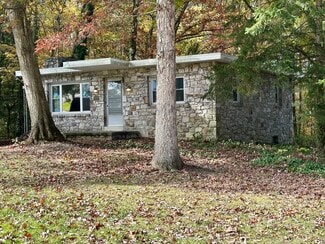 340 Twin County Rd, Morgantown, PA 19543