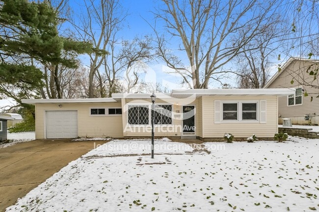 20 St Laurence Dr, Florissant, MO 63031 - photo 2