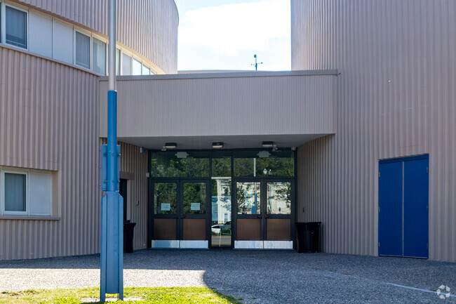Dr. Martin Luther King Jr. School Complex
