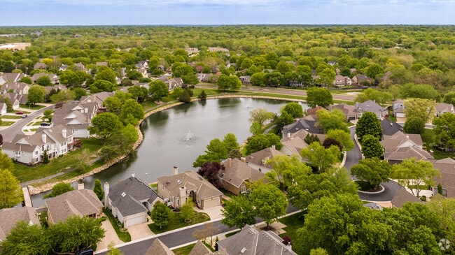 Some homes in Central Overland Park border ponds.