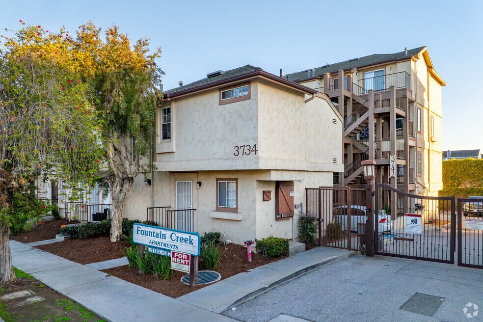 Fountain Creek Apartments, Long Beach, CA 90804 - photo 1