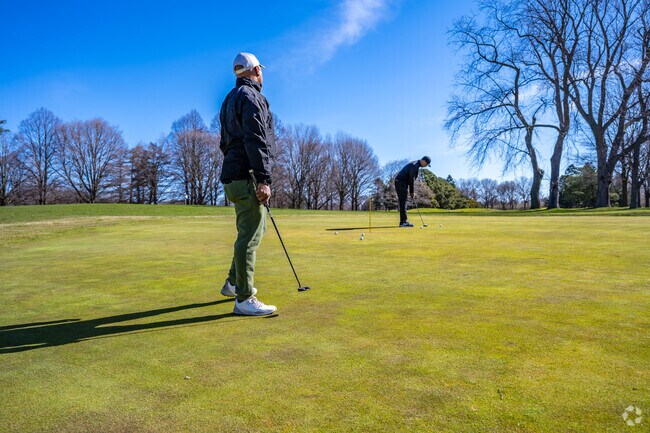 The greens are busy at Lincoln Park Golf Course in Rufus King.