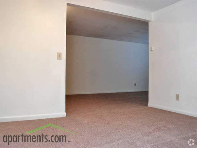 Ledgecrest Apartments, Vernon, CT 06066 - photo 6