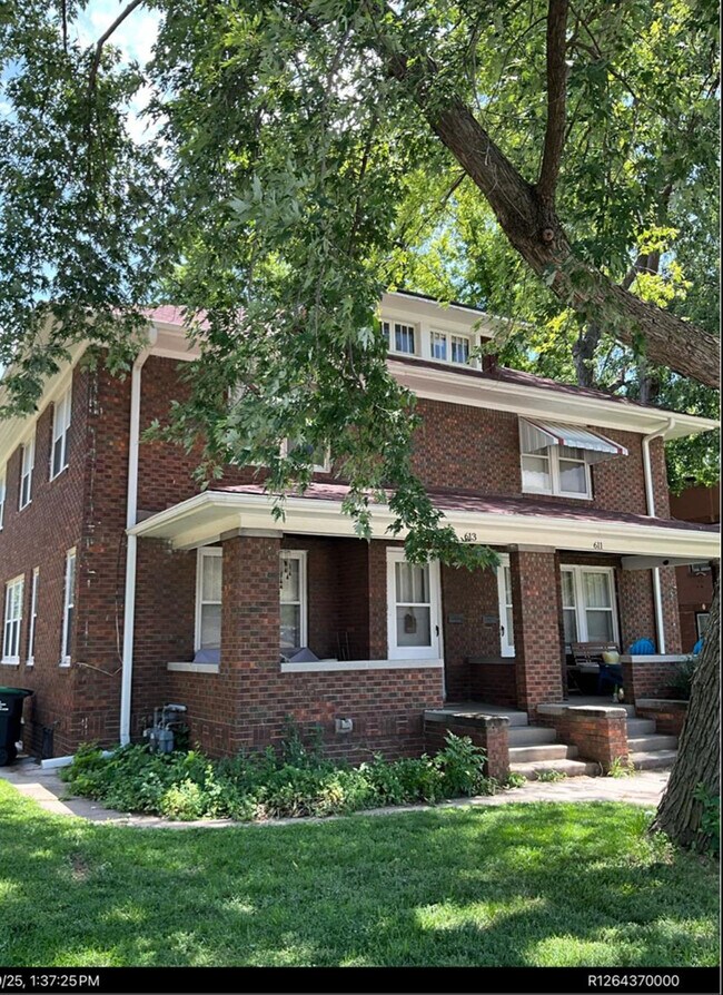 613 N 36th St, Omaha, NE 68131
