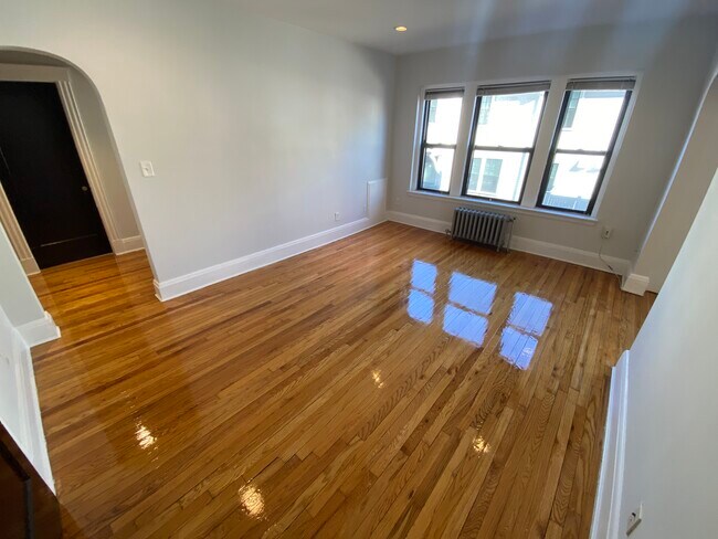 119 Highland Ave unit 2, Somerville, MA 02143 - photo 4