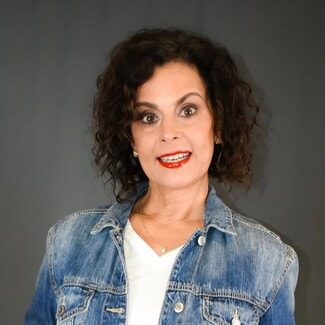 LESLIE CAMBRE