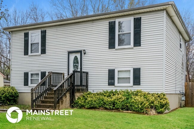 10509 Hillpark Dr, Louisville, KY 40229 - photo 3