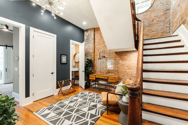 1537 Republic St unit ID1058850P, Cincinnati, OH 45202 - photo 2