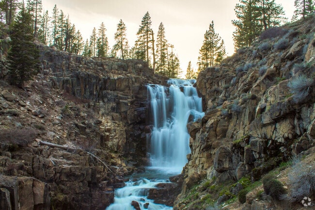 Webber Falls is a lesser-known geographic feature just north of Prosser Lake Heights.