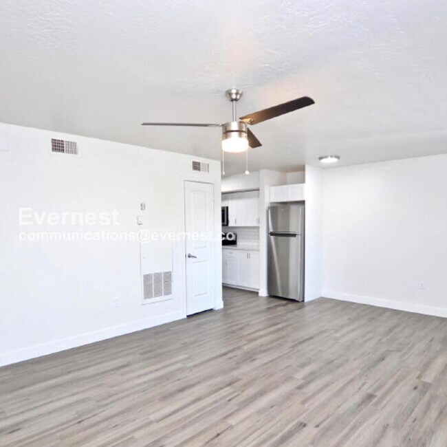 2539 N 48th St unit 101, Phoenix, AZ 85008 - photo 5