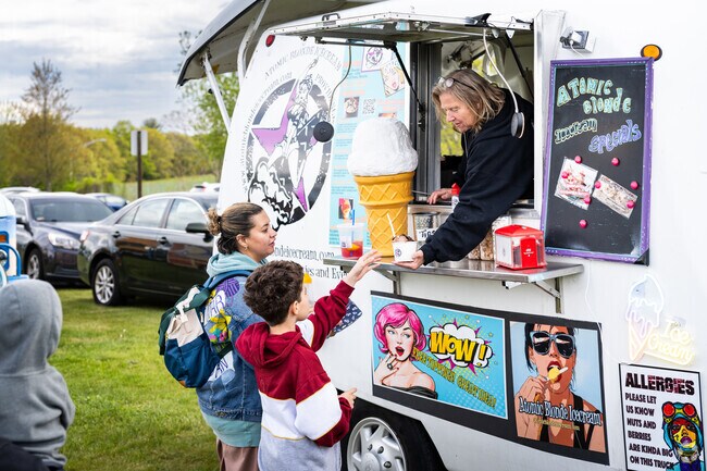 Dessert lovers rejoice as Mulligan’s Island Food Truck Sweet Treats is happening nearby in Cranston.