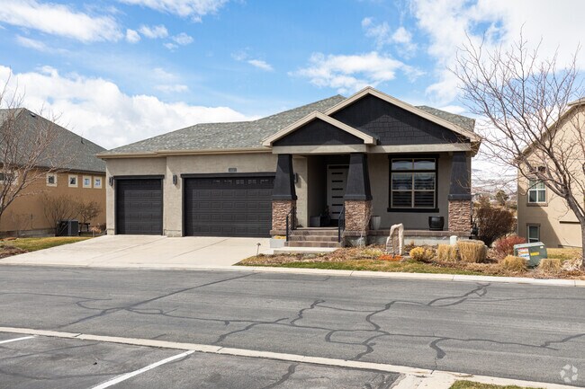 Modern takes on the Craftsman bungalow are common in Thanksgiving.