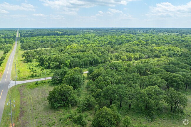 Lexington Wildlife Management Area features 9,512-acre hunting area that also offers primitive campsites, a shooting range & fishing ponds.