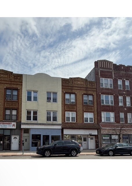 872 Broadway Unit 1, Bayonne, NJ 07002