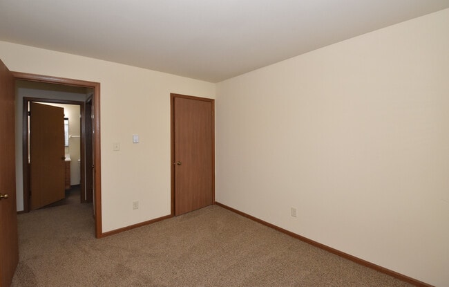 5834 Margery Dr unit 107, Mount Pleasant, WI 53406 - photo 6