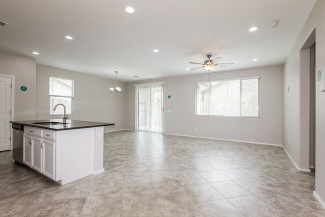 1287 N 166th Ave, Goodyear, AZ 85338 - photo 3