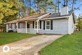 8974 Homewood Dr, Riverdale, GA 30274