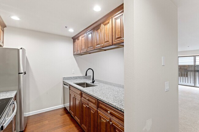 The Carriage House, Bothell, WA 98011 - photo 5