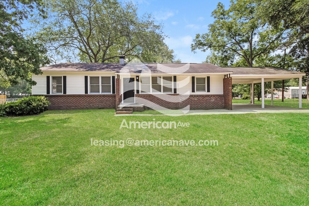 883 Medfield Rd, Lugoff, SC 29078 - photo 1