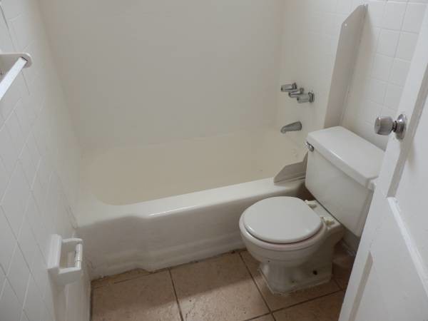 1274 NW 6 St unit 5, Miami, FL 33125 - photo 5