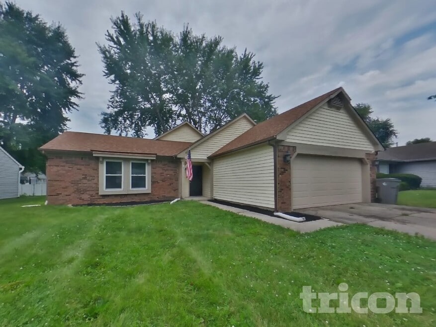 5220 Tamarisk Ct, Indianapolis, IN 46237 - photo 1