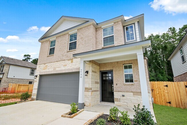 7922 Alset Dr, Magnolia, TX 77354 - photo 2