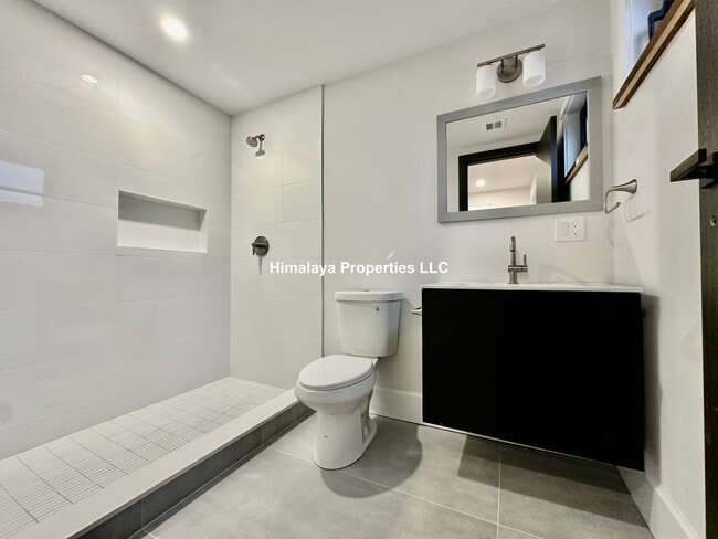 100 Mt Pleasant Ave unit 3, Boston, MA 02119 - photo 3