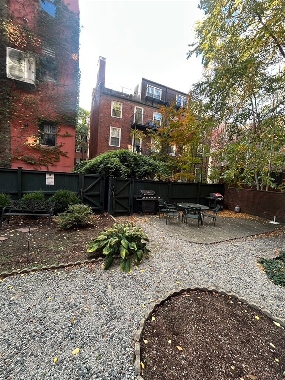 49 Hancock St unit 1R, Boston, MA 02114 - photo 6