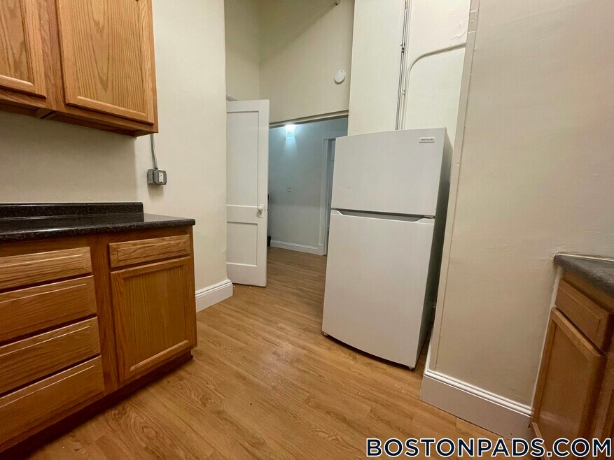 1173 Boylston St unit 101, Boston, MA 02215 - photo 1