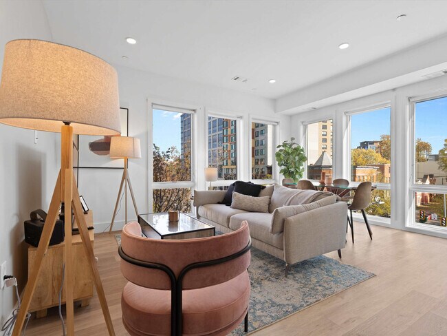 1428-1430-1430 North Capitol St NW unit ID1037757P, Washington, DC 20002 - photo 2