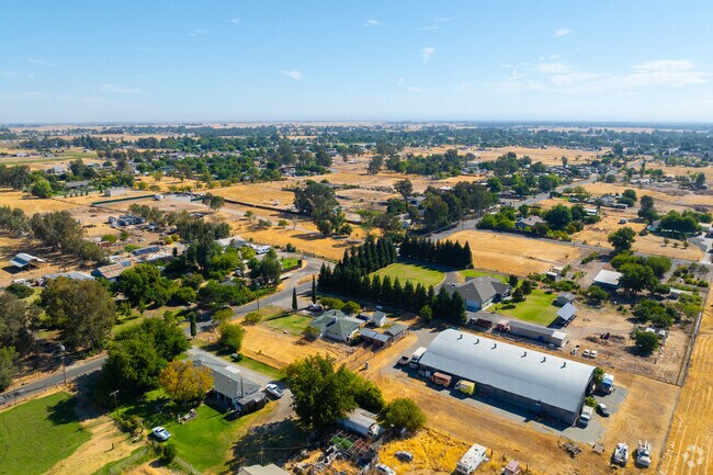 Elverta blends wide-open farmland with quiet subdivisions minutes from Sacramento.