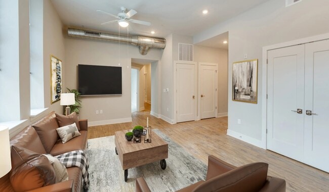 22 Light, Baltimore, MD 21202 - photo 2