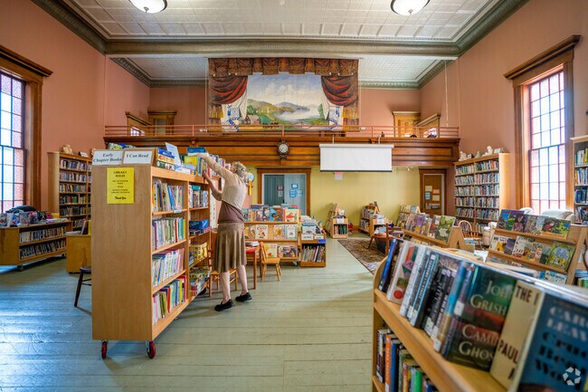 Huntington Public Library occupies a former Baptist church in the town center.