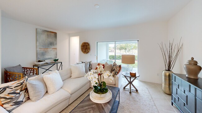 1230 Sand Torch Cir, Davenport, FL 33837 - photo 3