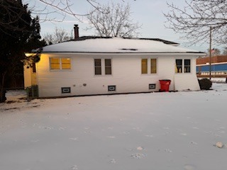 694 Mc Alister Ave, Benton Harbor, MI 49022 - photo 3