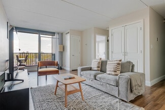 812 Memorial Dr Unit FL11-ID1269, Cambridge, MA 02139